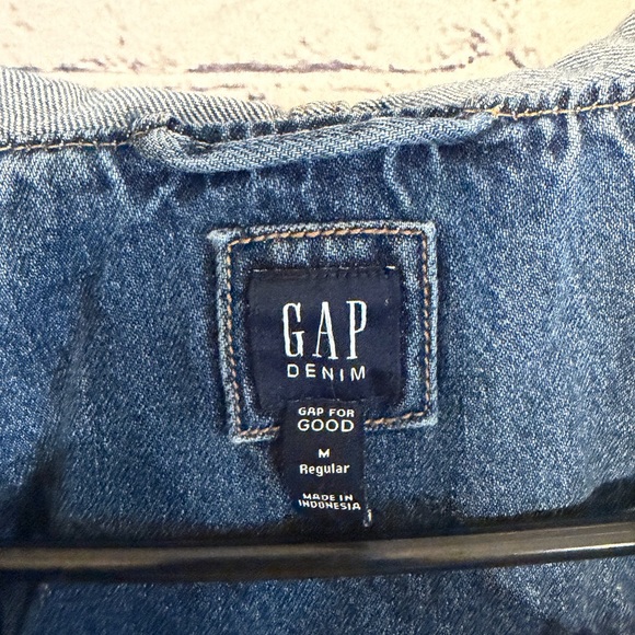 GAP Women's Blue Jean Jacket with Hood Size M - Picture 2 of 5